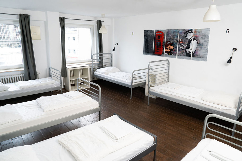 Sechsbettzimmer im Station Hostel Köln